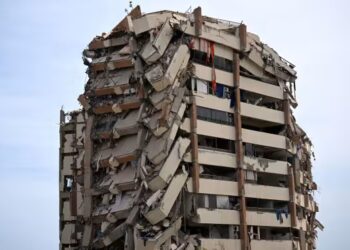 El gobierno de Venezuela elevó la cifra de muertes por el doble terremoto a 589 y 2,890 heridos