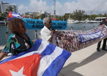 Cuba denuncia que EE.UU. ejerce un «bloqueo total» al país, «similar a uno de tipo militar»