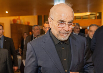Jefe negociador de Irán ve “desesperación” en las amenazas de Trump