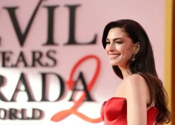 Anne Hathaway