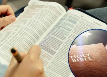 Aprueban incluir textos bíblicos en lecturas escolares obligatorias a partir de 2030