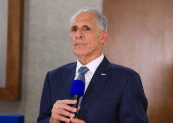 Asfura reafirma que la ENEE seguirá siendo de los hondureños