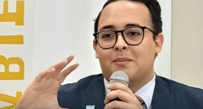 ¿Quién es Eduardo Fuentes, el nuevo rostro del CNE que declaró contra Marlon Ochoa?