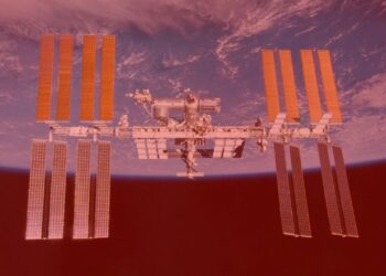 NASA ordena evacuar la Estación Espacial Internacional
