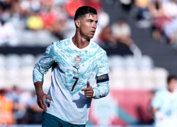 Cristiano Ronaldo recibió la bandera de Portugal y el presidente recordó a Diogo Jota antes del Mundial 2026: “Por la memoria de él”