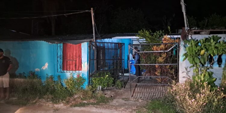 Sin vida dentro de su casa, hallan a hombre en la Rivera Hernández | Móvil Emergencia SPS