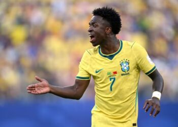 Vinícius se convierte en el salvador de Brasil