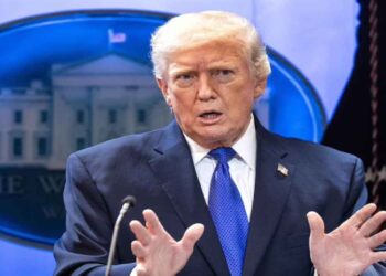 Trump exige al Congreso que se ponga fin a la ciudadanía por nacimiento tras fracasar en el Supremo