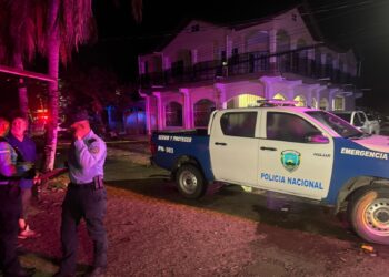 Riña al calor de los tragos termina en balacera con cuatro personas heridas | Móvil Emergencia SPS