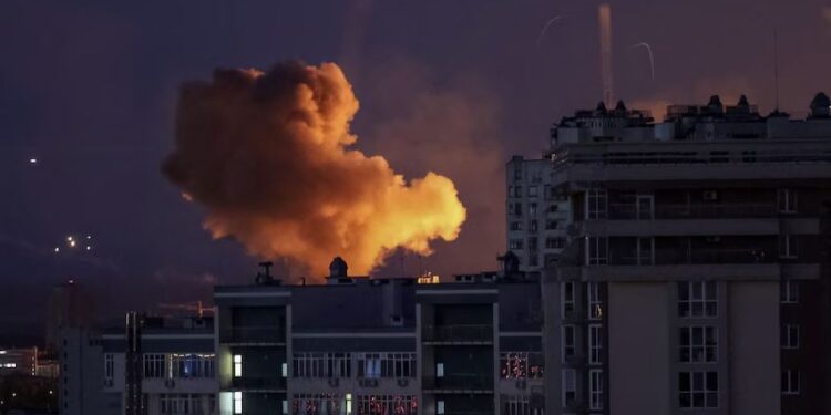 Rusia lanzó un nuevo ataque masivo con drones y misiles contra Ucrania: al menos 9 muertos y decenas de heridos
