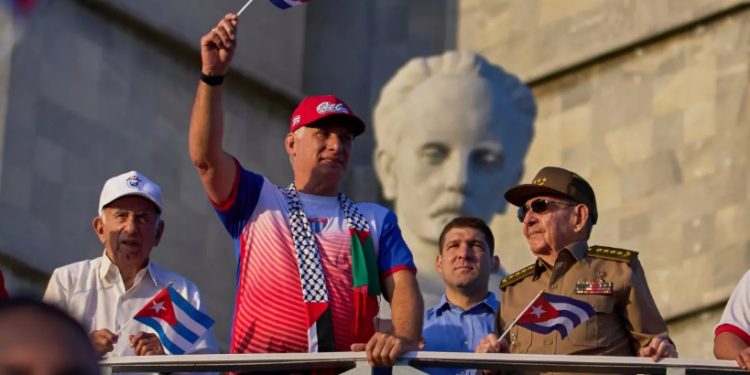 EE.UU. sanciona financieramente al presidente de Cuba y a un hijo de Raúl Castro