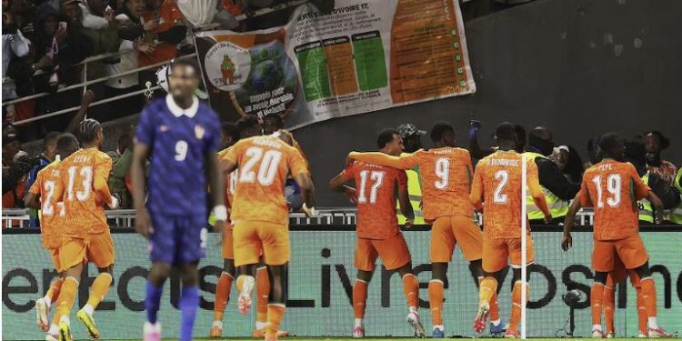 Francia, uno de los candidatos a ganar el Mundial, perdió como local 2-1 con Costa de Marfil