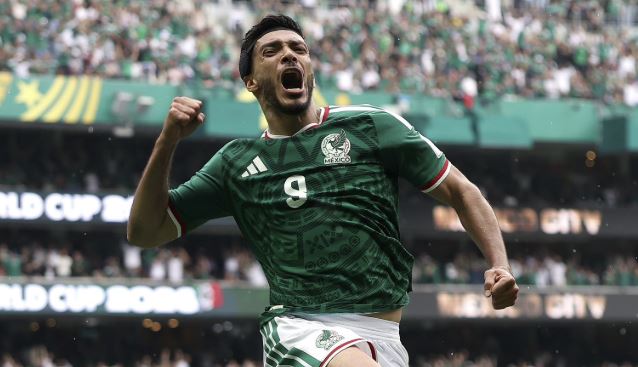 Raúl Jiménez, de cabeza y con el alma: el gol contra Sudáfrica que dedicó a su papá en el Mundial 2026