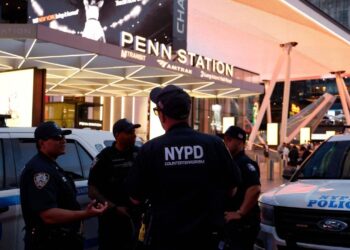 Seis personas heridas en un apuñalamiento en New York