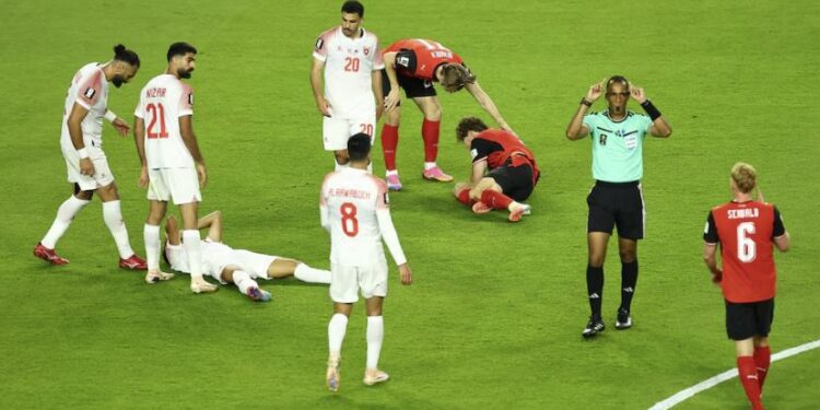 Sufrió una fractura de mandíbula en el debut del Mundial y ahora enfrentará a la selección argentina con una innovadora férula facial