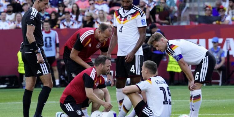 Impacto en Alemania por la lesión de una de sus figuras que complica su futuro en el Mundial: “No pinta bien”
