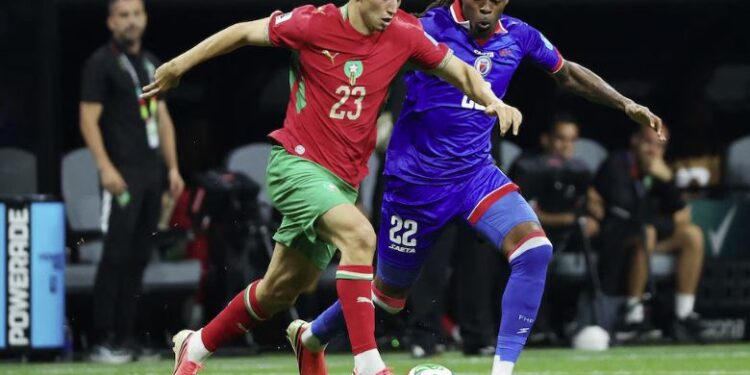 Marruecos le ganó 4-2 a Haití y clasificó a los 16 avos de final como segundo del Grupo C del Mundial