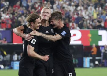 Noruega, con doblete de Haaland, derrotó 3-2 a Senegal y clasificó a la siguiente ronda del Mundial 2026