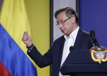 Petro sube el tono contra Trump y Marco Rubio por su respaldo al candidato ultraderechista De la Espriella