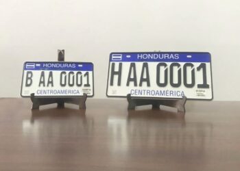 IP prevé iniciar entrega de placas vehiculares en el último trimestre de 2026
