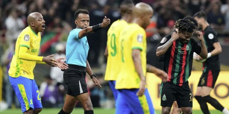 ¿Y ahora? Estados Unidos le prohíbe la entrada a árbitro somalí del Mundial 2026