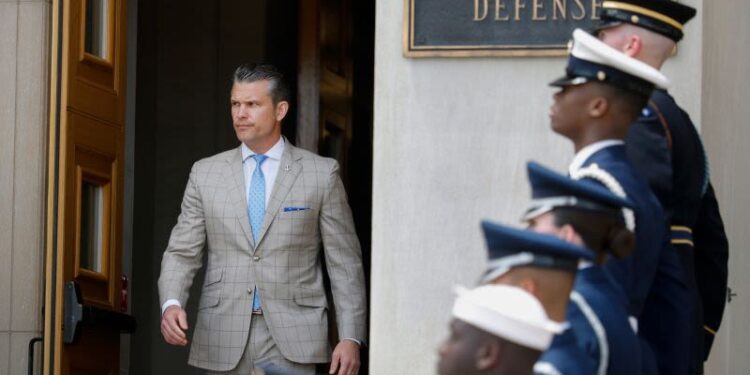 Hegseth advierte que sería peligroso que Cuba acceda a armas capaces de amenazar a EE.UU.