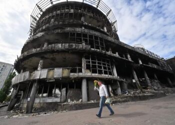 Bombardeos rusos en Ucrania dejan tres muertos, entre ellos una niña de 8 años