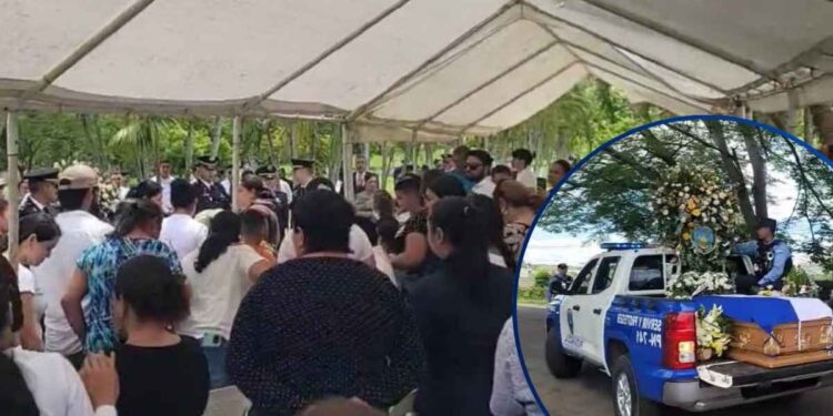 ¡En paz descansen! Entre dolor y profundo pesar, dan el último adiós a los policías fallecidos en accidente