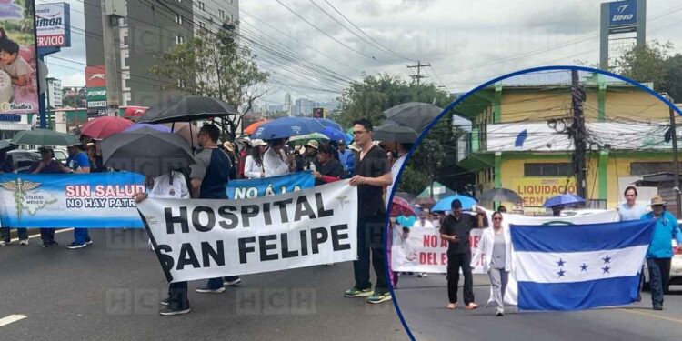 ¡Se acabó la espera! Médicos salen a las calles con diversas exigencias al gobierno