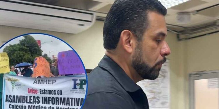 ¡Vestido y alborotado! Viceministro se quedó esperando a los médicos convocados a diálogo; tras la espera, llegaron