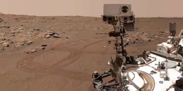 ¿Ciudades perdidas en Marte? Robot de la NASA descubre misteriosas estructuras que desconciertan a científicos