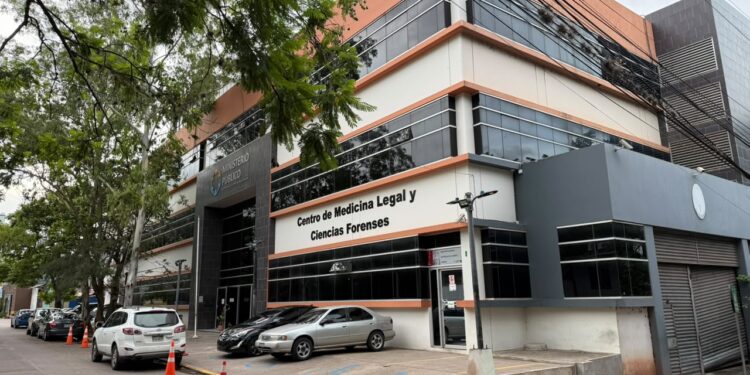 12 cuerpos ingresaron a la morgue capitalina en las últimas horas