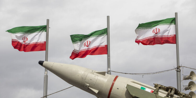 Irán: “Estamos preparados para una defensa total” si EE.UU. “traiciona” el acuerdo