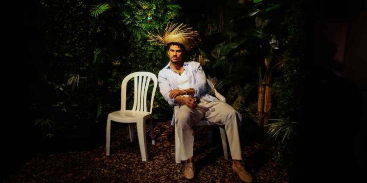 Bad Bunny conquista Francia y debuta con su propia estatua de cera en París