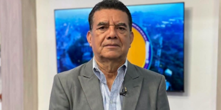 ¡Luto en el periodismo! Fallece el reconocido periodista Arístides Aceituno en la capital