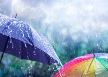 Onda tropical y vaguada dejarán lluvias hoy en la mayor parte del país