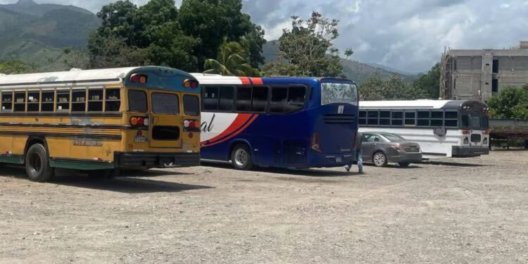 Violencia en Honduras: empresa de transporte suspende operaciones en Colón por amenazas de extorsión
