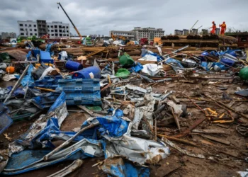 Tornados y tormentas en el centro de China dejan al menos 11 muertos