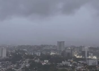 ¡Vienen lluvias! Dos ondas tropicales ingresarán al país esta semana