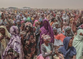 Un millón de mujeres y niñas desatendidas tras los recortes en ayuda humanitaria, segun la ONU
