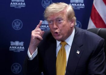 Trump da por terminada la tregua con Irán y advierte: «Esta noche les vamos a dar duro»