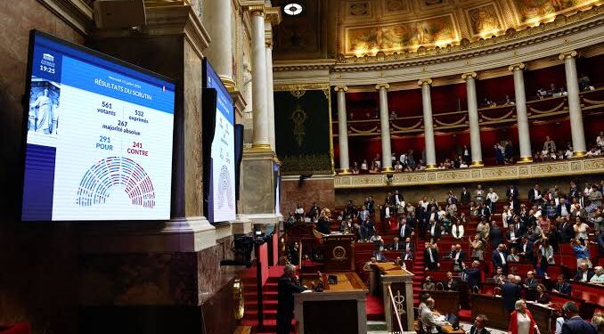 Francia aprueba definitivamente la ley que legaliza la eutanasia y el suicidio asistido