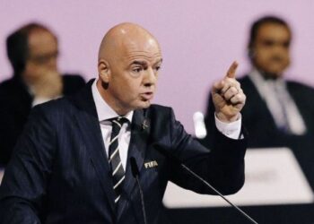 Miembros de la junta ejecutiva de la FIFA están pidiendo la renuncia del presidente Gianni Infantino