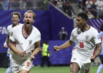 Con dos goles de Kane, Inglaterra derrotó 2-1 a RD Congo sobre el final y se clasificó a los octavos de final del Mundial 2026