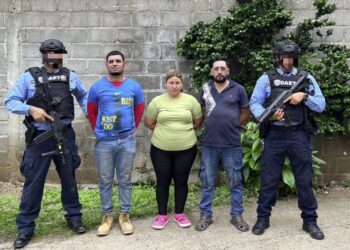 DAET captura a tres integrantes de una estructura criminal en posesión de un fuerte cargamento de droga