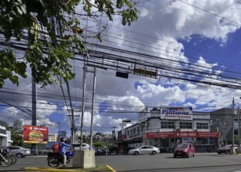 AMDC impulsa proyecto de semaforización inteligente para modernizar la movilidad urbana en el Distrito Central