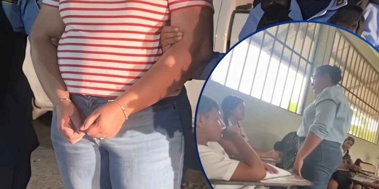 ¡Le salió cara la disciplina! Llorando y enchachada, terminó “la profe del video” que agredió a alumnas en Yoro