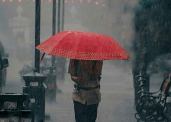 ¡Prepárese! Onda tropical dejará lluvias, tormentas eléctricas en gran parte de Honduras
