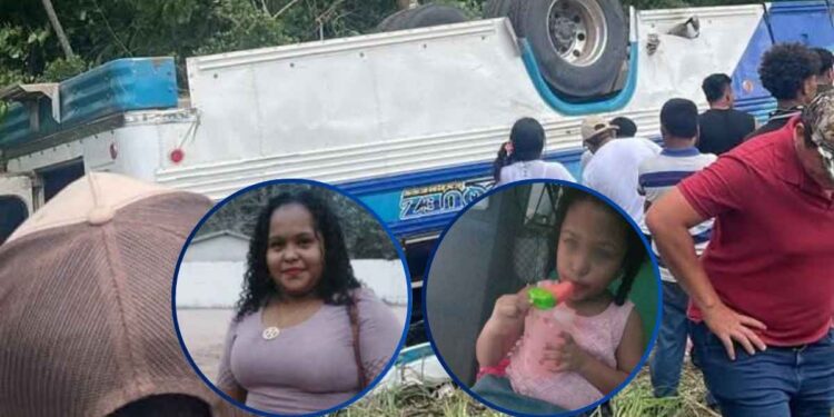 ¡Tragedia! Retiran cuerpos de madre e hija, víctimas del accidente de bus en Yoro